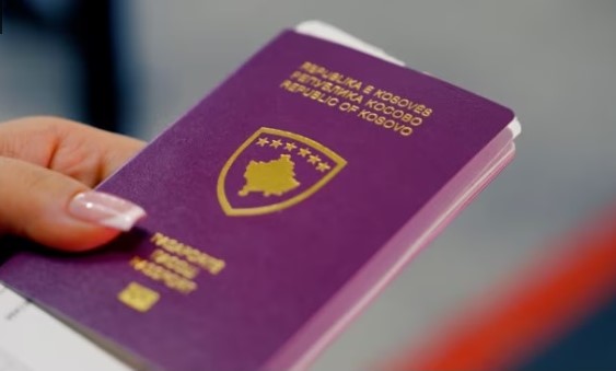 PE ja miraton heqjen e vizave për shtetasit e Kosovës që kanë pasaporta të Serbisë