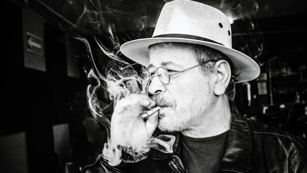 Poezi nga Xhevdet Bajraj