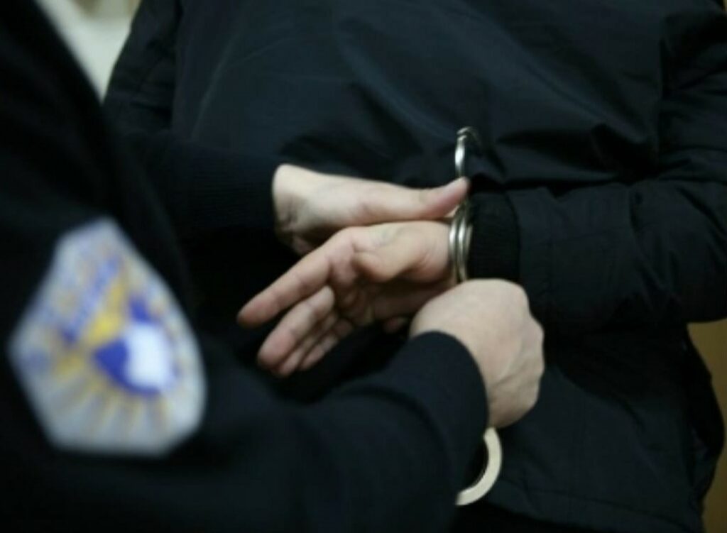 Ekstradohet nga Kosova maqedonasi i kërkuar nga Interpoli