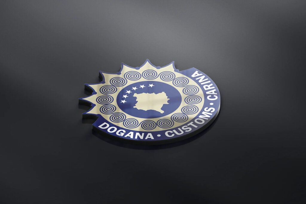 dogana-parandalon-hyrjen-e-mallrave-kozmetike-te-padeklaruara-ne-kufirin-me-shqiperine-foto