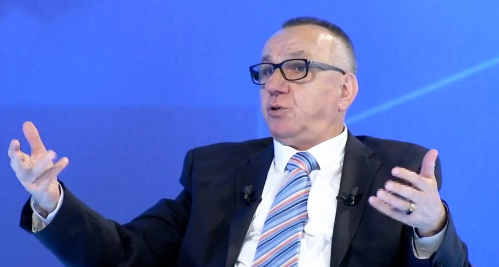 Hasani  Osmani ishte aleate e Kurtit deri në momentin kur i shkoi për vizitë Ramës në Tiranë