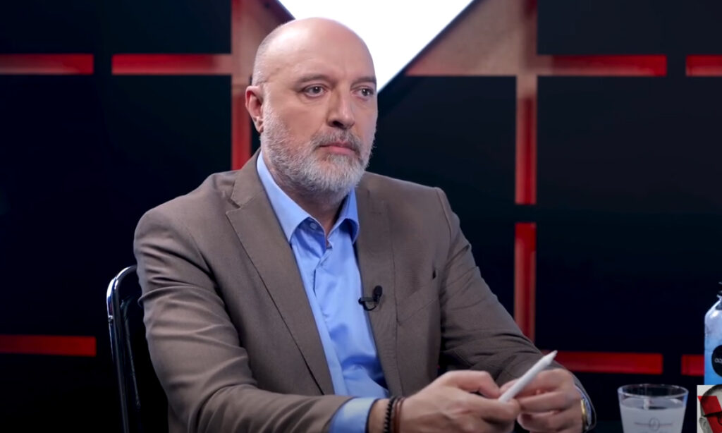 Ymeri  Interesi i Vetëvendosjes është dobësimi i LDK së
