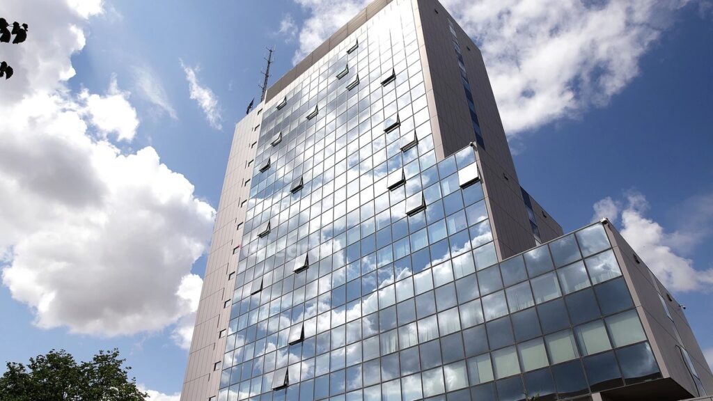 Ulen të hyrat e Qeverisë