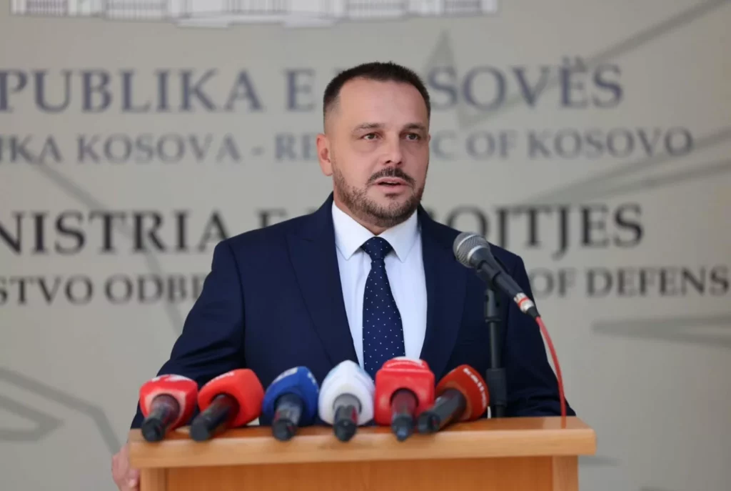 Ejup Maqedonci  Raporti amerikan konfirmon mbështetjen për transformimin e FSK së