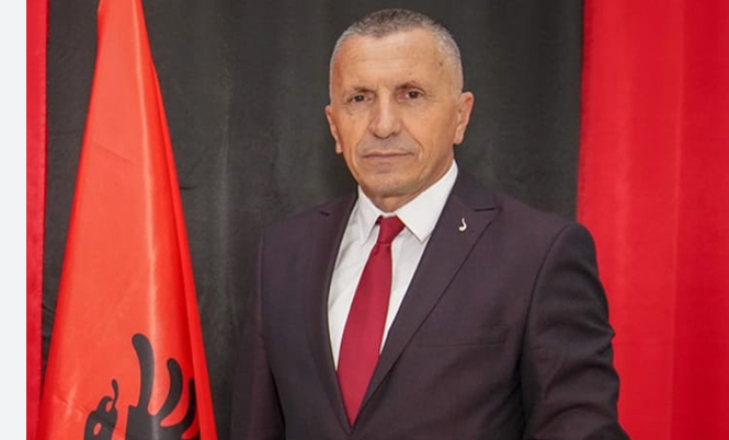 Kamberi  Serbia e ndalon me ligj përdorimin e flamurit kombëtar shqiptar