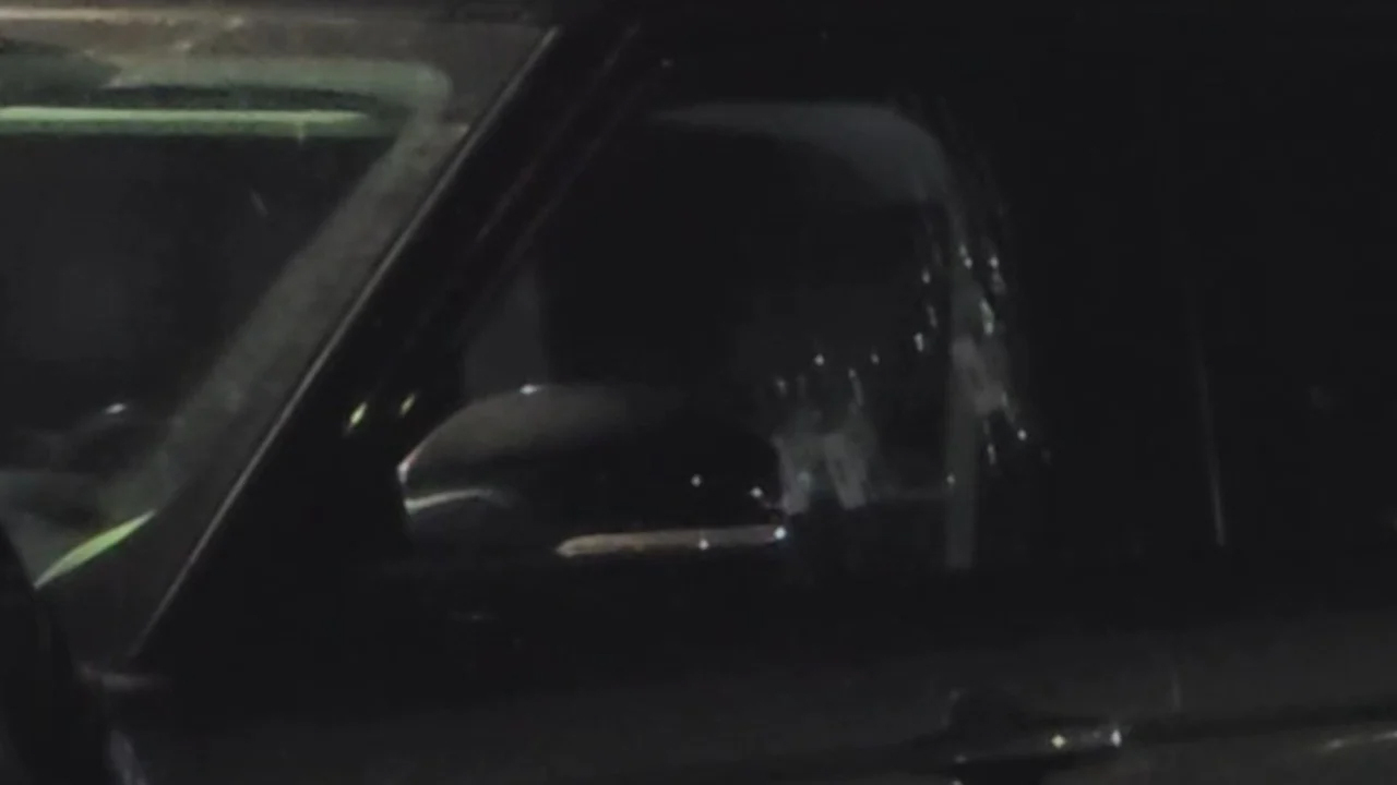 Detaje  Biznesmeni u qëllua me tre plumba kur u fut në makinë