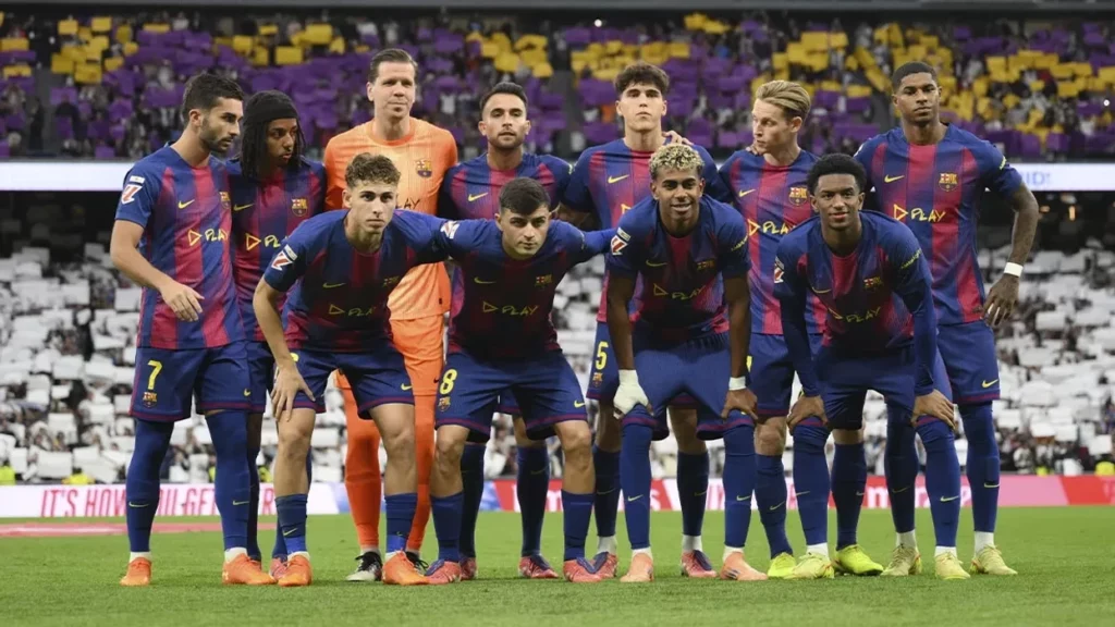 Man City ka gati ofertën me dy lojtarë plus para për të nënshkruar me yllin e madh të Barcelonës