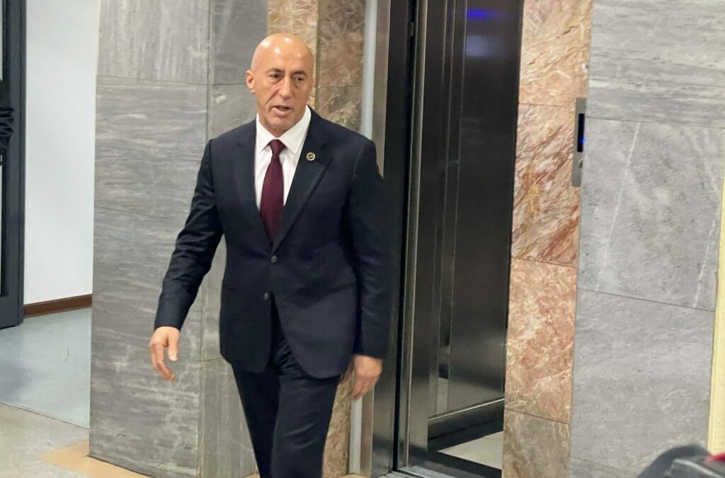 Haradinaj  Viktimat e Mitrovicës u ekzekutuan para syve të forcave ndërkombëtare