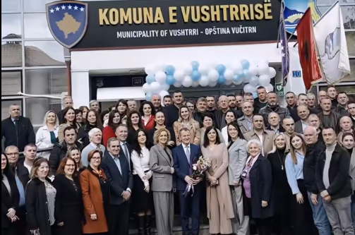 Ferit Idrizi del në punë  pasi fitoi kundër Sylejman Mehollit dhe Xhafer Tahirit