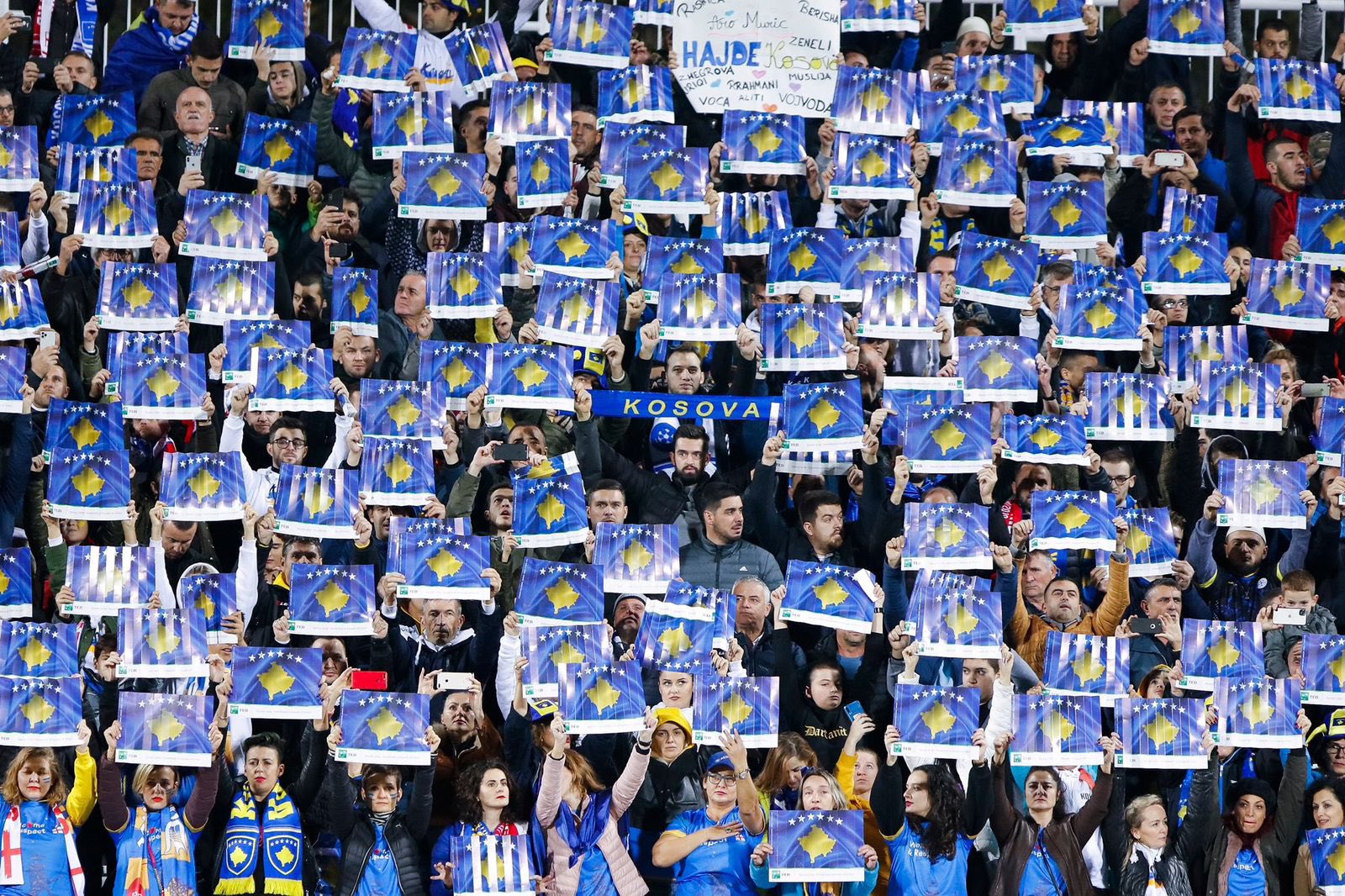 Presidentja Osmani: Zemra jonë rreh për Kosovën, për ekipin tonë të zemrës!