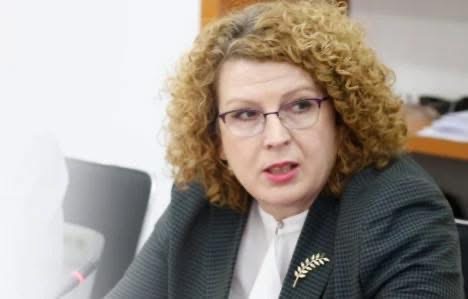 Rozeta Hajdari në kohë zgjedhjesh merr një vendim për naftën