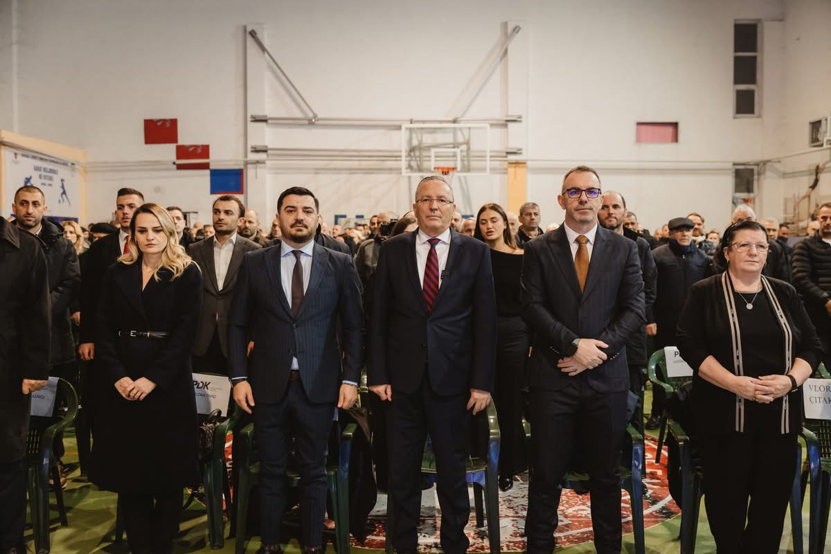 Bedri Hamza  Çmimet u rritën e rryma u shtrenjtua  por pagat mbetën të njëjta