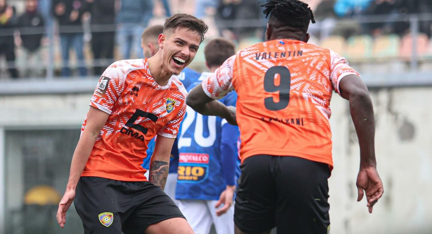 Ballkani mposht Prishtinën  forcohet në krye të tabelës