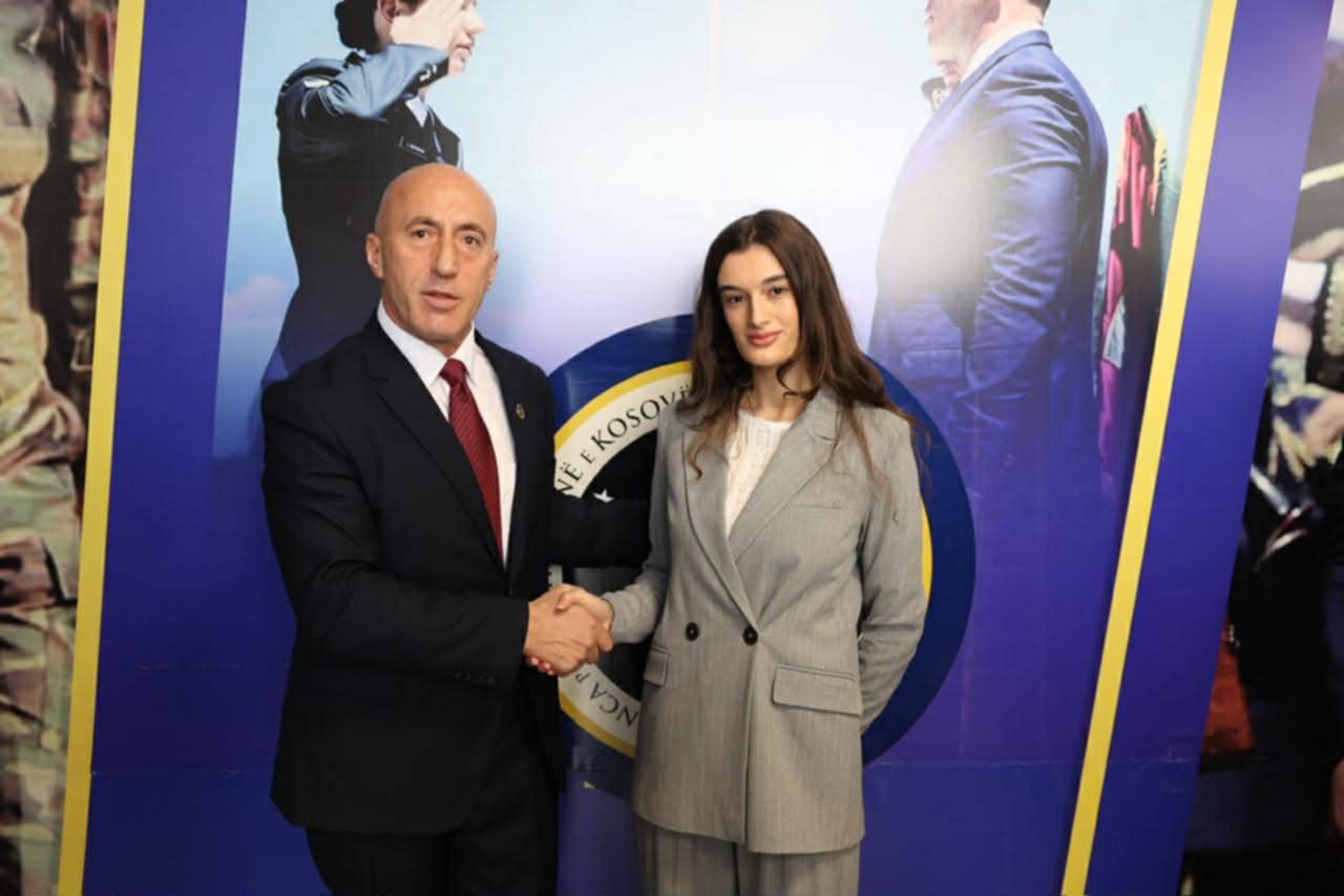 105 shja e AAK së krah Haradinajt  Frymë përkrahëse dhe mobilizuese për AAK në