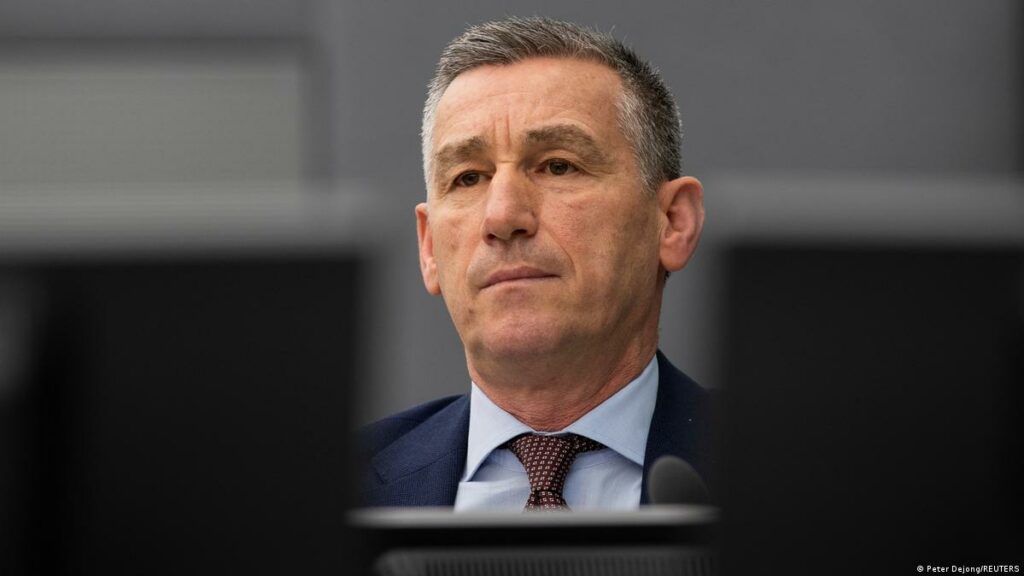 Veseli në Hagë  Unë e di kush jam dhe çfarë kam bërë  veprimet e mia ishin ligjore   drejtësia mund të vonohet  por jo të mohohet