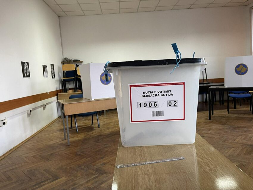 Rreth 100 prokurorë në mbrojtje të votës së lirë