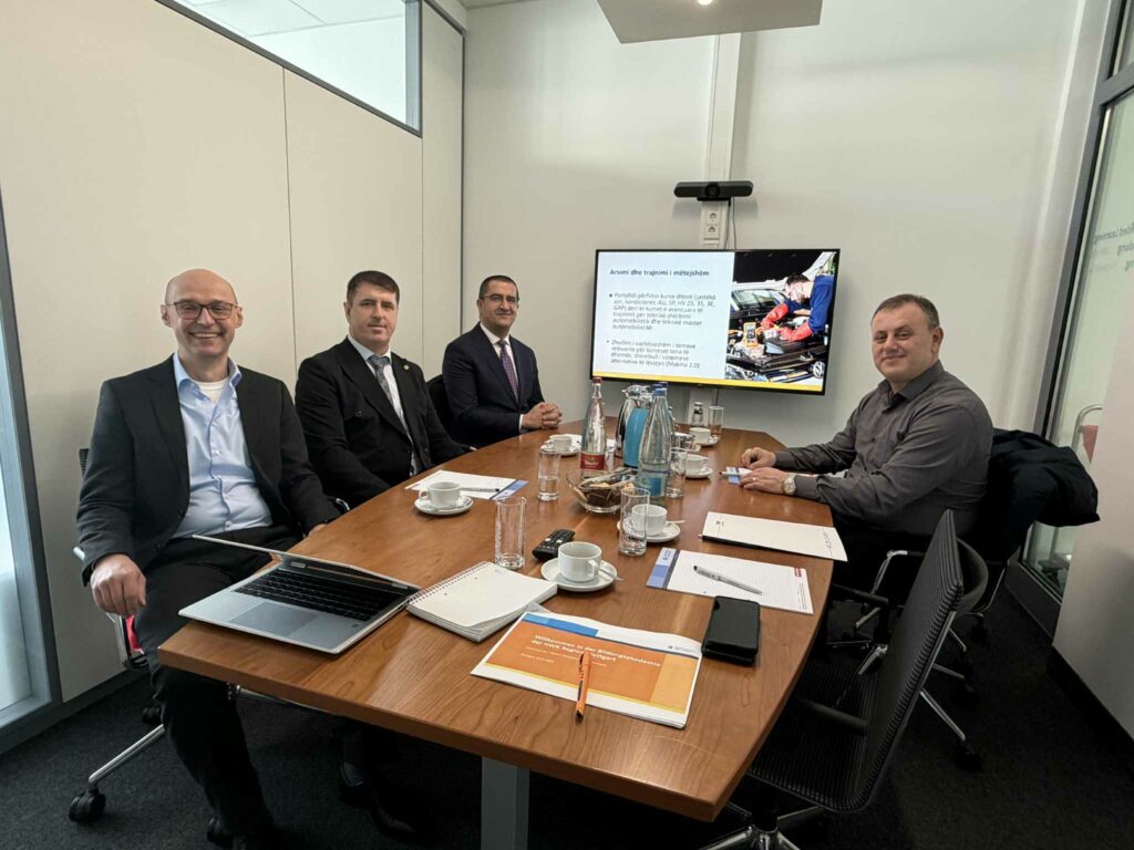 Podujeva drejt marrëveshjes së bashkëpunimit me Qendrën e Artizanateve në Shtutgart