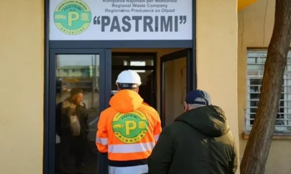 KRM  Pastrimi  aplikon çmimoren e re për grumbullimin e mbeturinave