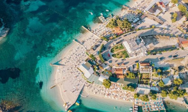 Shqipërinë e vizituan vjet mbi 12 milionë turistë  shumica nga Kosova