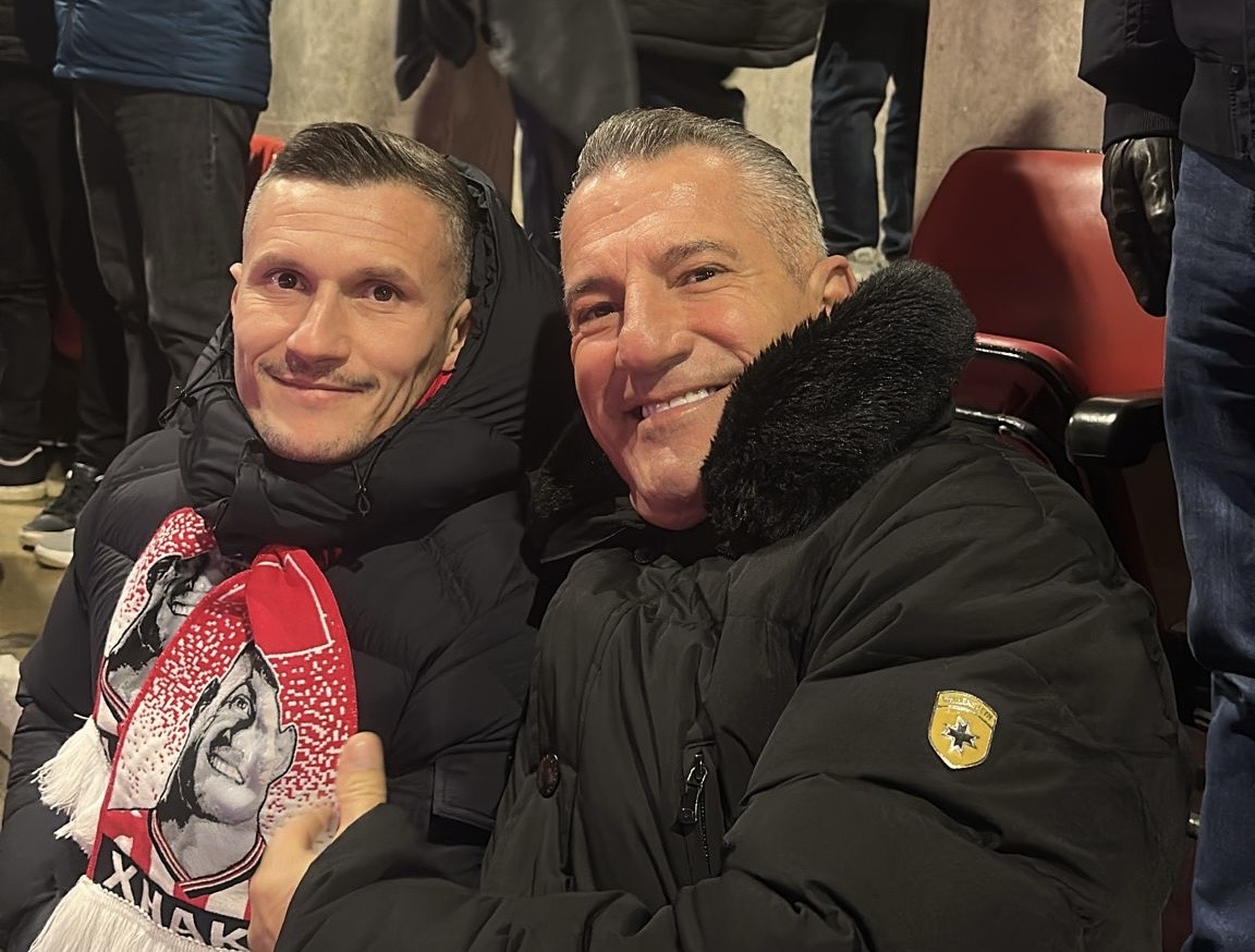 Ragip Xhaka dhe i biri Taulanti në mbështetje të Granitit në ndeshjen Sunderland   Manchester City