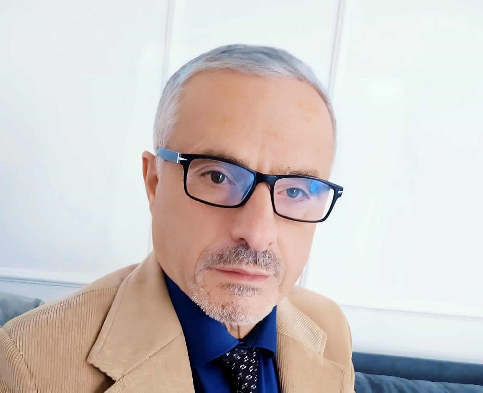 egla-xhemali-uroj-qe-2026-te-jete-nje-vit-i-ndritshem-per-mua-per-lexuesit-tuaj-dhe-per-te-gjithe-shqiptaret