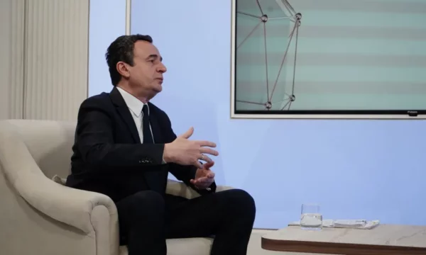 Kurti s e përjashton mundësinë e shtrenjtimin të rrymës sërish