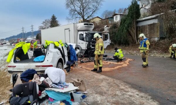 Familja 5 anëtarëshe që po kthehej nga Kosova u aksidentua në Gjermani
