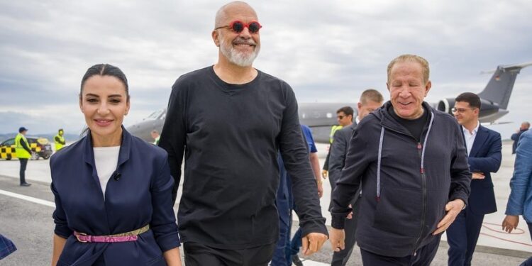 Aeroporti i Vlorës  Pacolli kërkon ndërhyrjen e Ballukut dhe ambasadës zviceriane