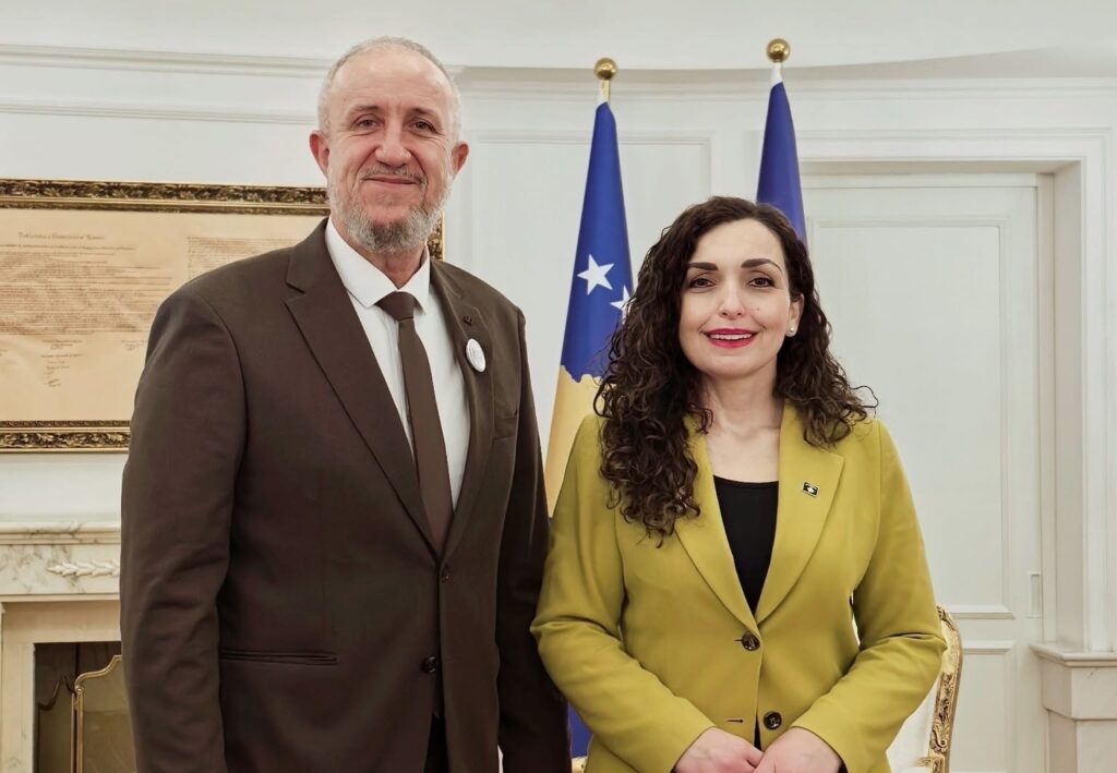 Piraj  Rikthimi i Presidentes Osmani në politikë do ta ndryshonte lojën dhe përqindjet elektorale