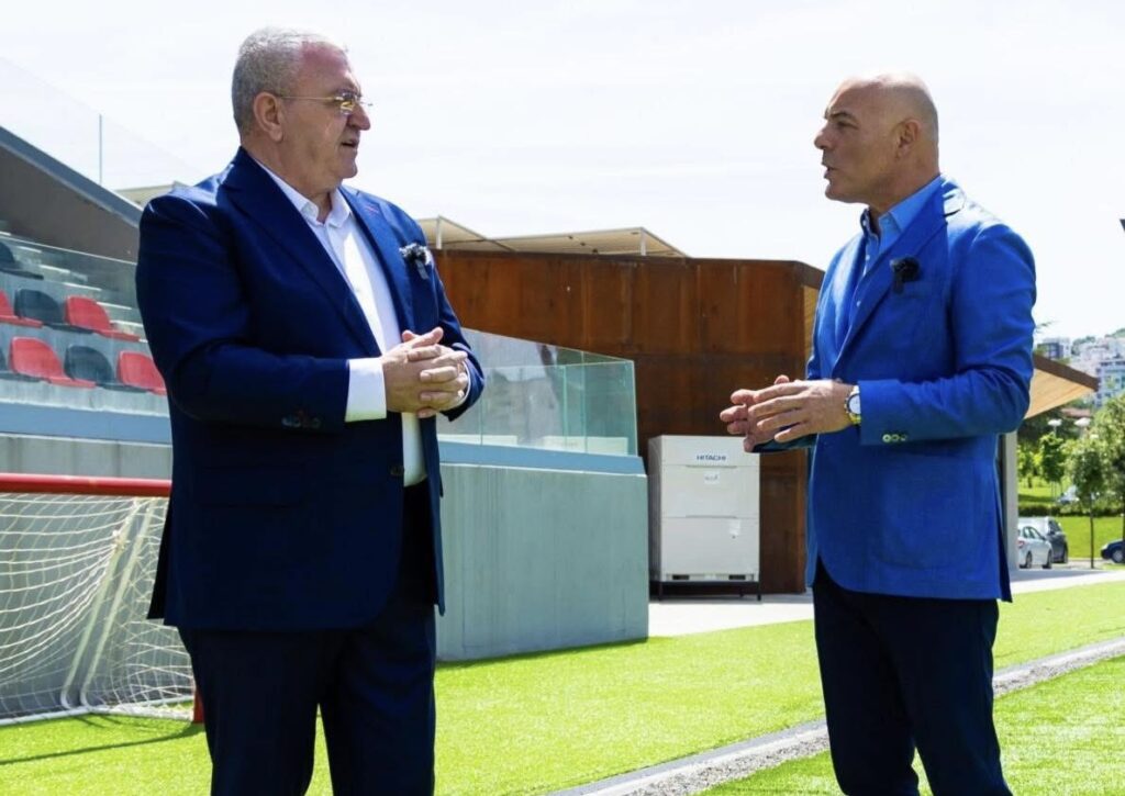 Armand Duka i vetëm në garën për President të FSHF së  gazetari Blendi Fevziu kandidat për Komitetin Ekzekutiv 