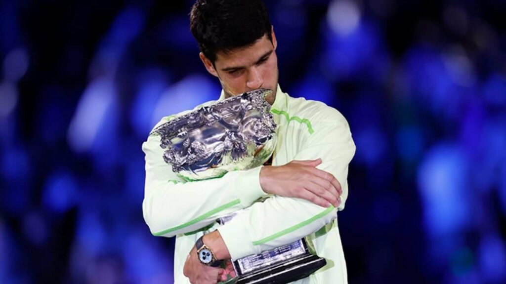 Ja sa para fitoi Carlos Alcaraz që e mundi serbin Djokoviç në Australian Open