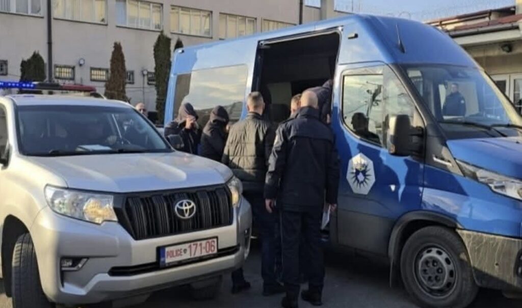 Manipulimi me vota në Gjakovë   këta janë të ndaluarit për 48 orë