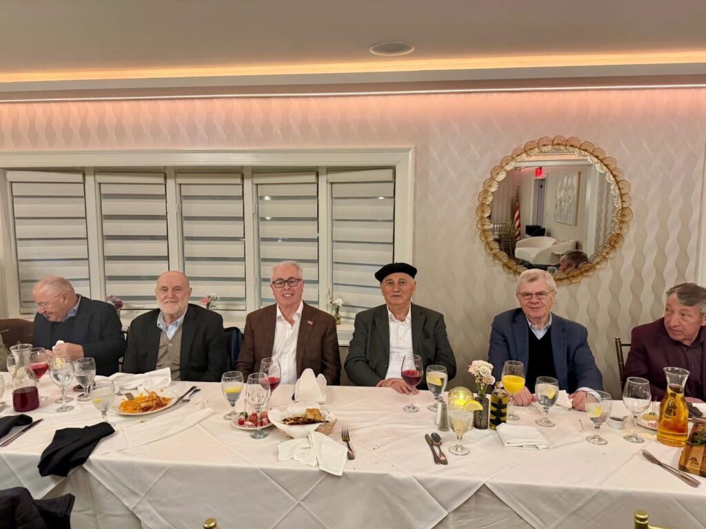 Harry Bajraktari shtroi iftar në New York