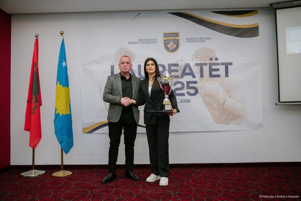 Donjeta Sadiku dhe Shpëtim Bajoku shpallen boksierët e vitit 2025