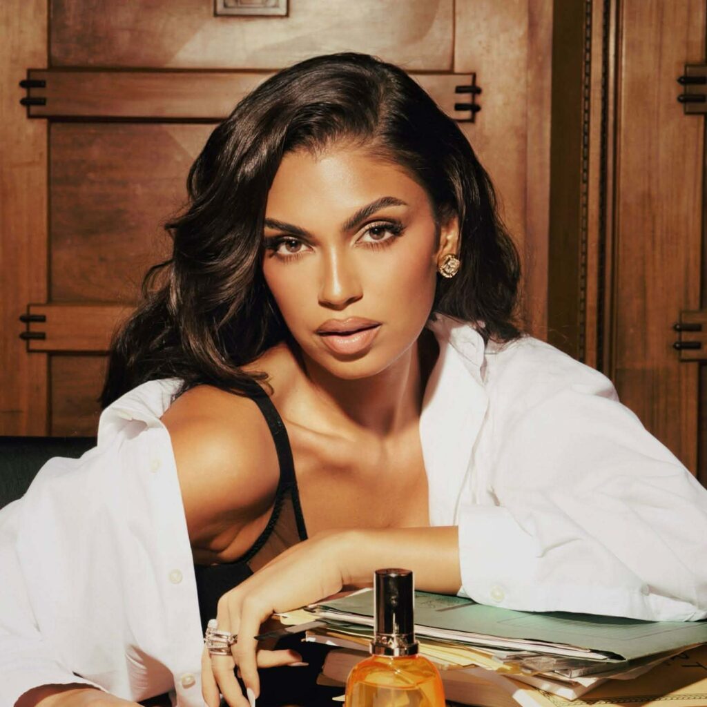 Këngëtarja Donna Dafi synon skenën botërore   Do të doja t i hapja koncertin Beyoncé s  