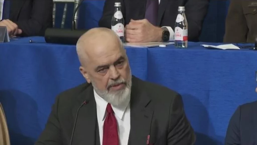 Rama i drejtohet Trumpit në Uashington për çështjen e ish drejtuesve të UÇK së  Të veprojmë para se të ndodhin gjëra të këqija