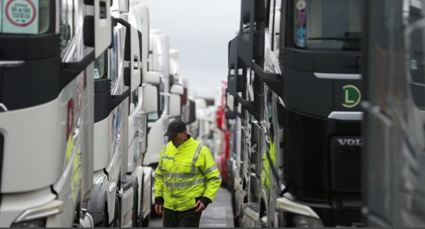 Zhbllokohet rruga drejt Malit të Zi  e kalueshme për të gjitha llojet e automjeteve