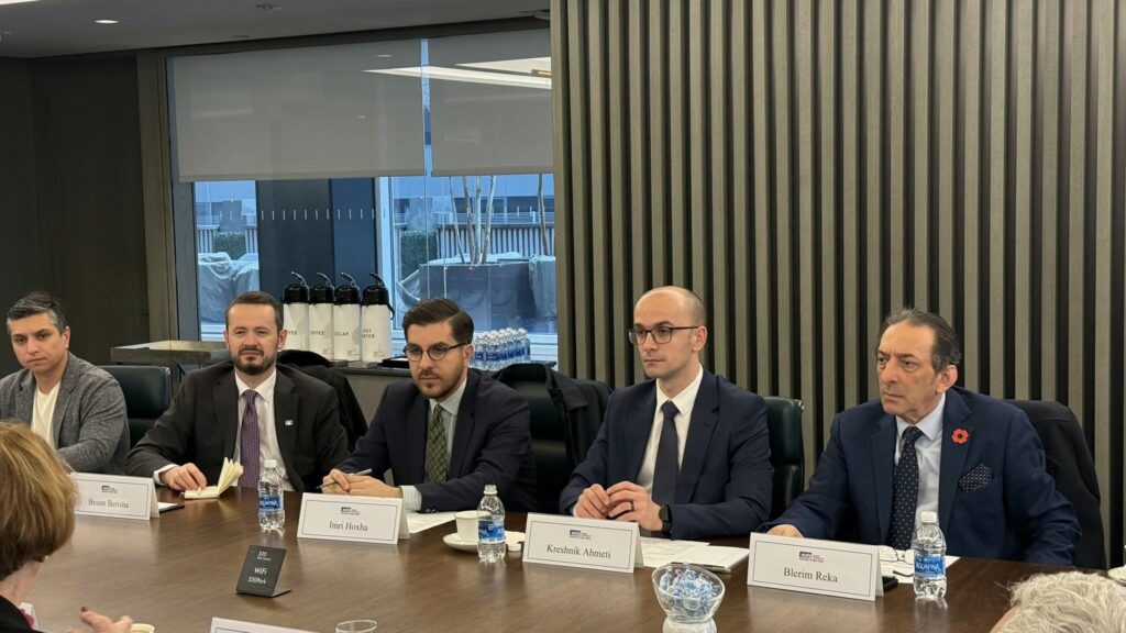 Zëvendësministri Ahmeti flet në NCAFP për politikën e jashtme të Kosovës dhe marrëdhëniet me ShBA në