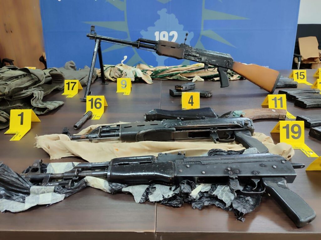 Policia sërish gjen arme në veri  municion dhe mjete të tjera ilegale