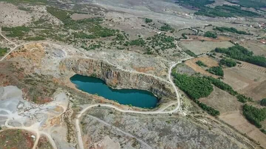 Komuna e Klinës mohon planin për deponi mbeturinash te Liqeni i Sferkës