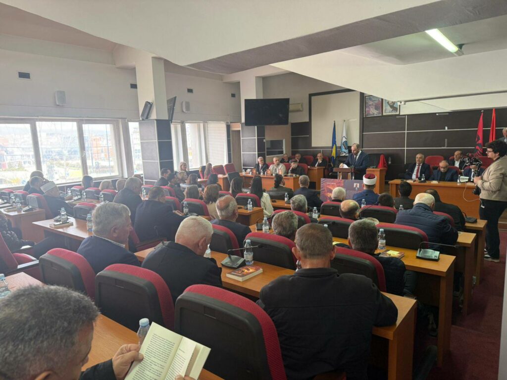 liber-qe-u-jep-ze-shume-njerezve-te-heshtur