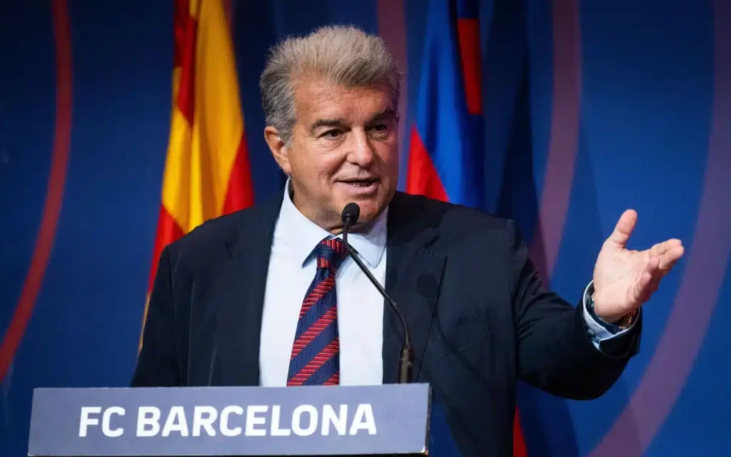 Joan Laporta rizgjedhet president i Barcelonës