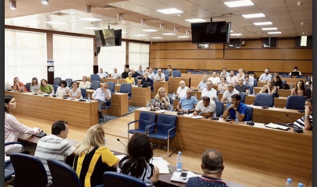 kosova-me-rezultatin-me-te-larte-ne-rajon-per-pjesemarrjen-e-qytetareve-ne-degjimet-buxhetore