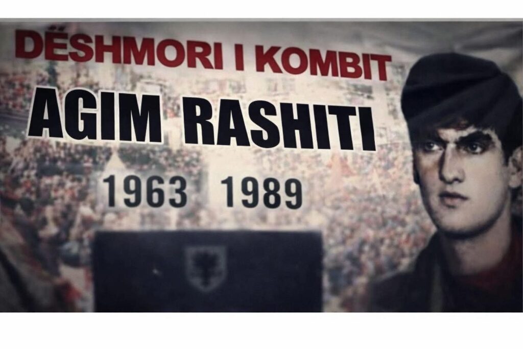 AGIM RASHITI DEMONSTRUESI I PARË NË GJILAN QË RA PËR LIRINË E KOSOVËS