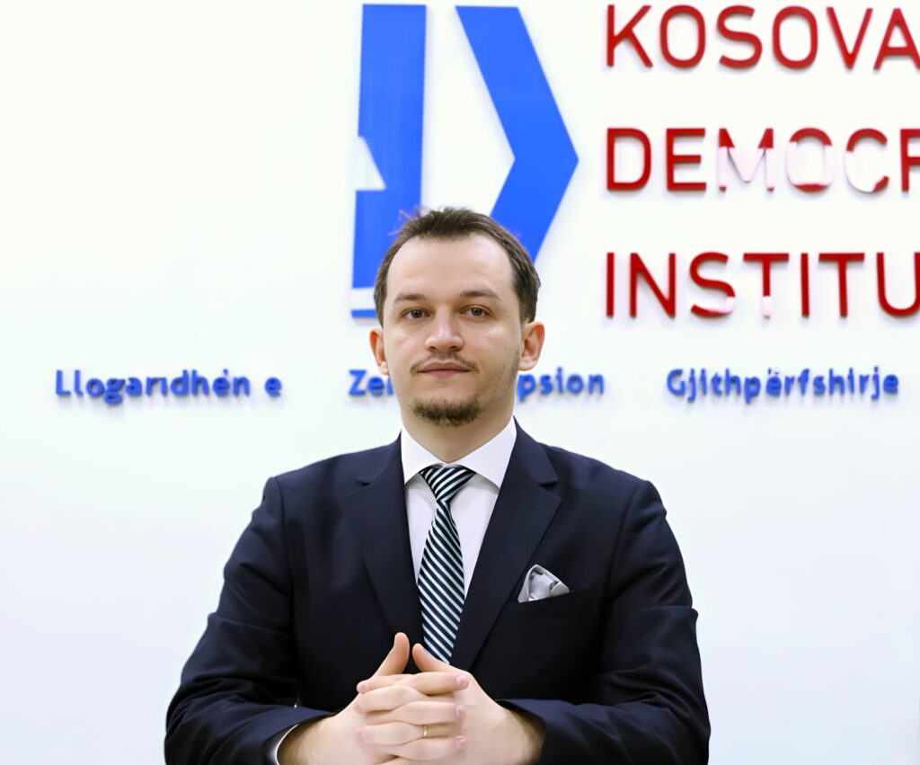 LV ja propozoi tre emra për anëtarë të KQZ së  Cakolli  Presidentja Osmani të mos lejojë paqartësi