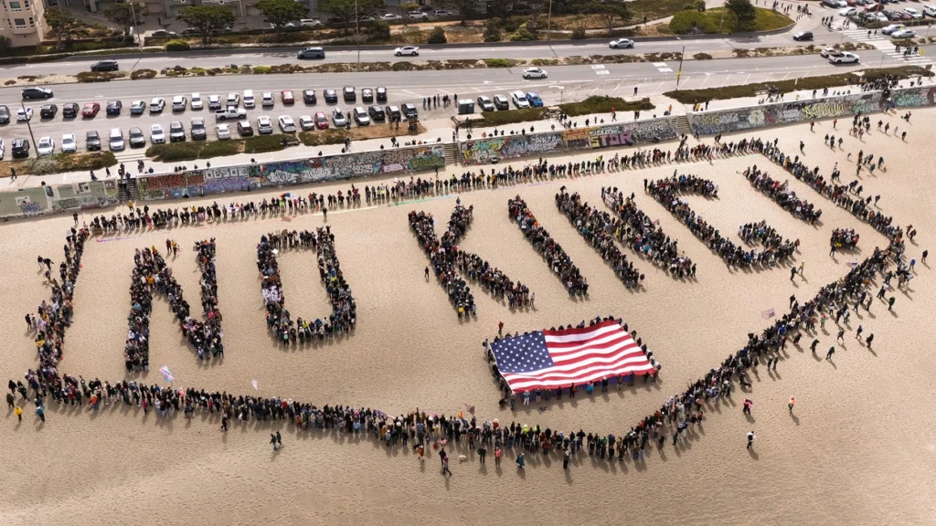 Protesta në të gjithë SHBA në kundër Donald Trumpit