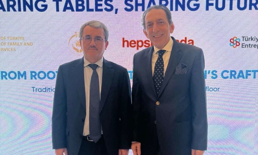 Blerim Reka takon ambasadorët e Turqisë dhe Sirisë në OKB gjatë një iftari diplomatik në Nju Jork