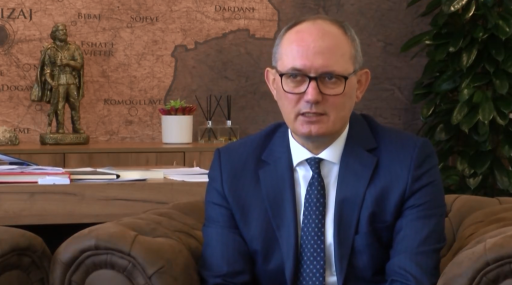 Vdekja tragjike e nxënësit në Ferizaj  Aliu shpreh ngushëllime familjes  Pesha e dhembjes është e rëndë