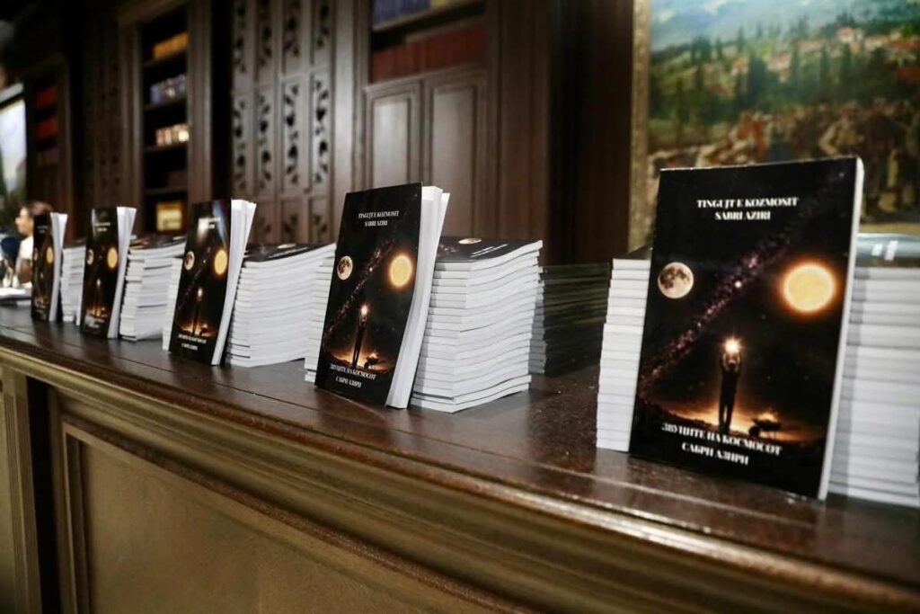 tingujt-e-kozmosit-promovim-qe-ngriti-standardin-e-skenes-letrare