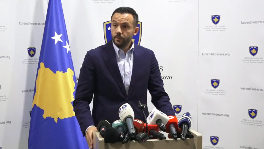 Tahiri  Strategjia e Kurtit  pamundësimi i ndërtimit të konsensusit për president